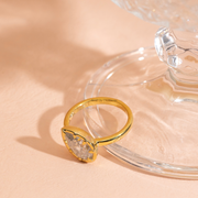 2.00ct Pear Lab Diamond Iconic 8-Claw Bezel Solitaire Engagement Ring | IGI Certified | Custom Gold |